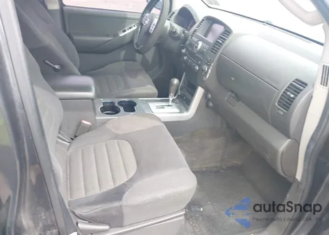 2012 Nissan Pathfinder Sv z USA, uszkodzony, nr VIN 5N1AR1NB0CC638290